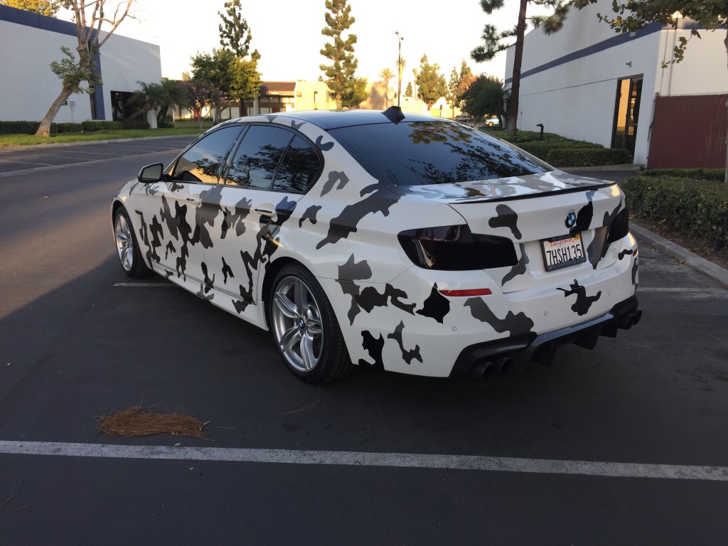 BMW 550i vehicle wrap project