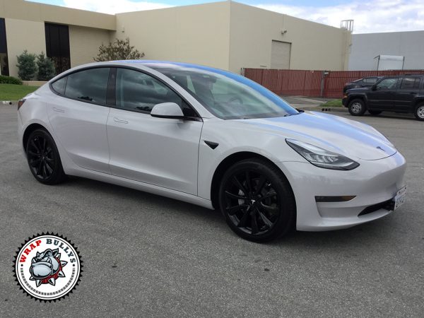 Stormy Elegance: Tesla Model 3 Transformed with 3M Gloss Storm Gray Wrap