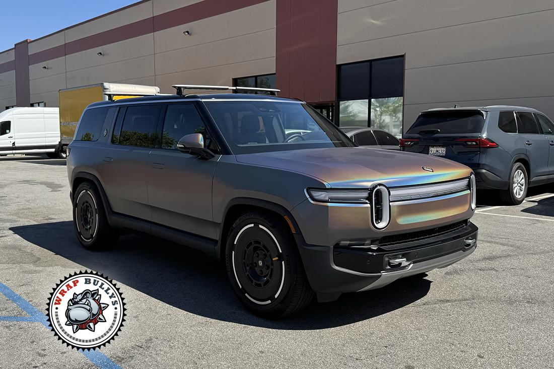Car wrap Gardena Rivian R1S 3M Satin Psychedelic