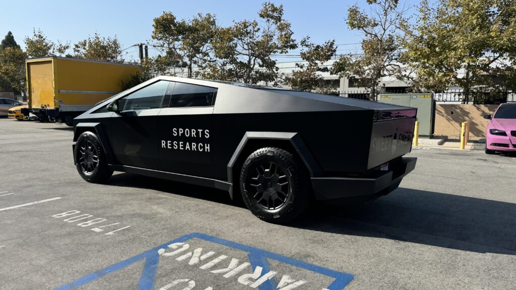 Tesla Cybertruck vehicle wrap project